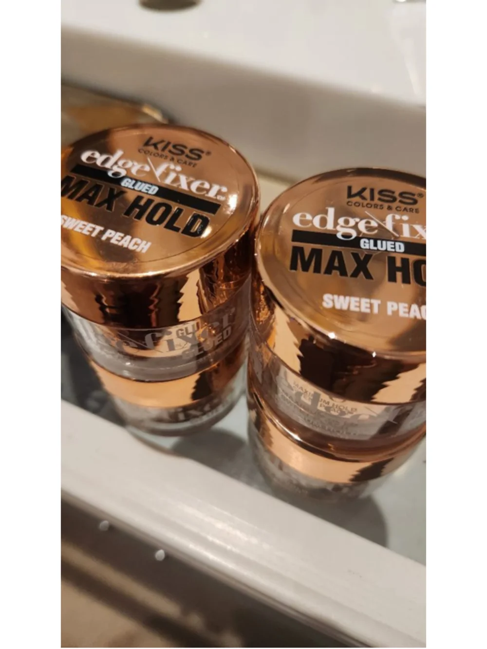 KISS Edge Fixer Glued Max Hold Sweet Peach Hair Gel - Picture 2 of 2